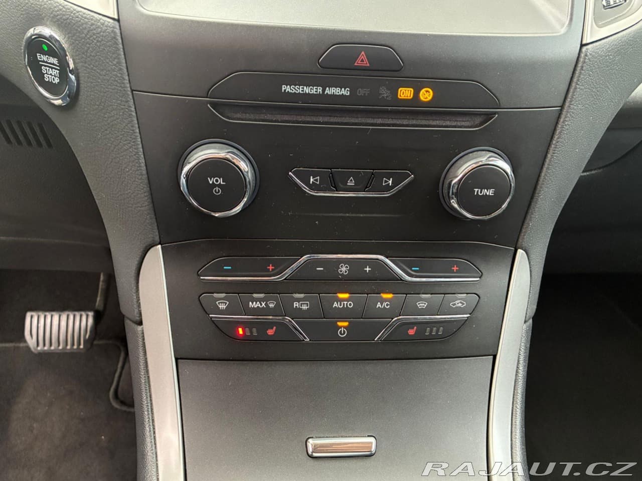 2019 Ford S-Max - 11