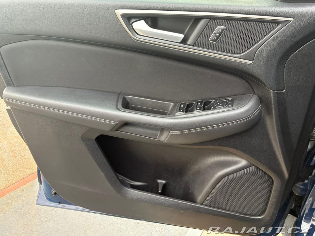 2019 Ford S-Max - 14