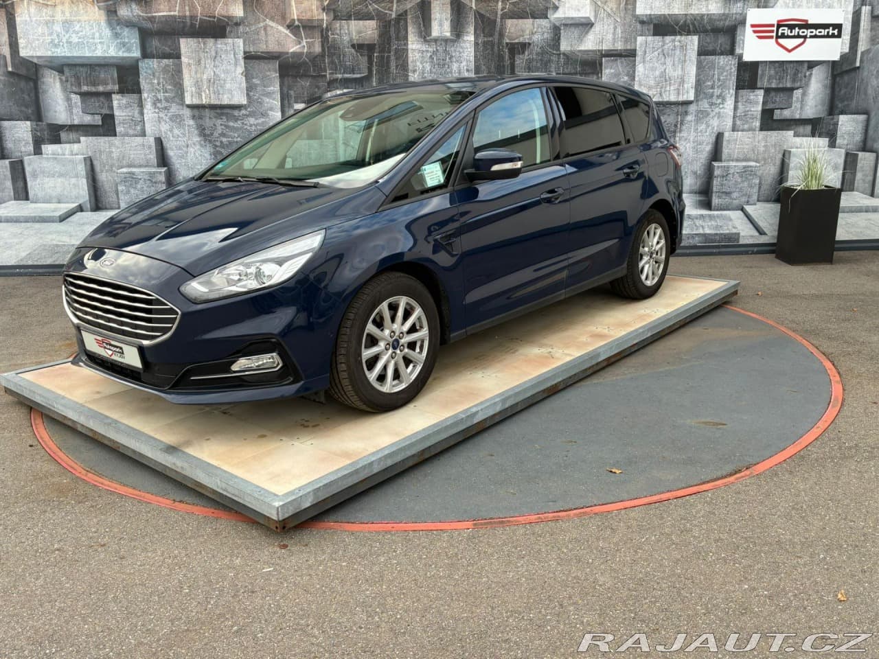 2019 Ford S-Max - 3