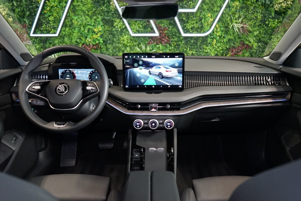 2025 Škoda Superb - 18