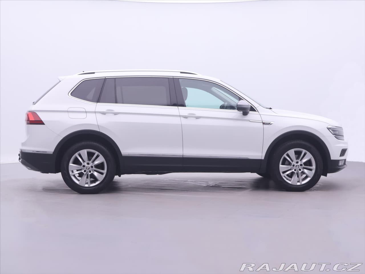 2019 Volkswagen TIGUAN - 8