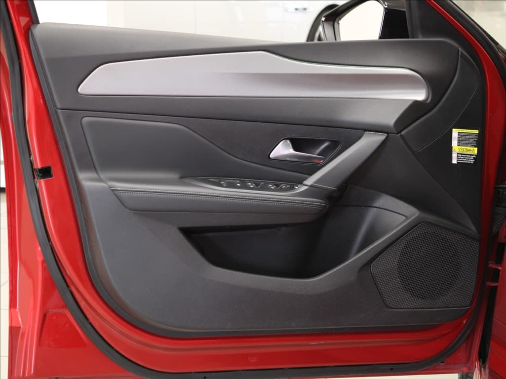 2022 Peugeot 308 - 18