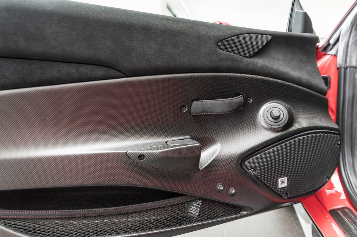 2020 Ferrari 488 - 9