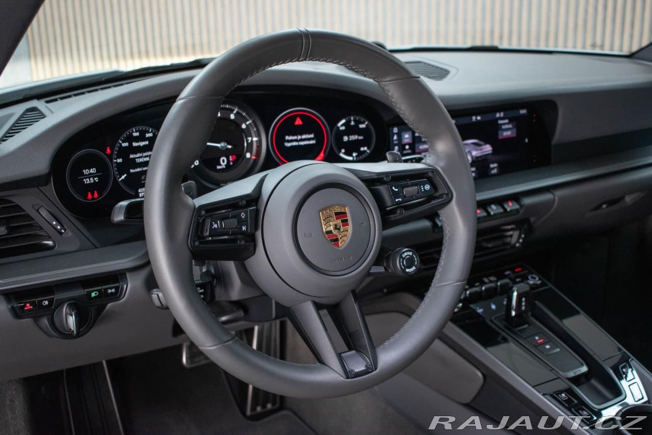 2019 Porsche 911 - 13