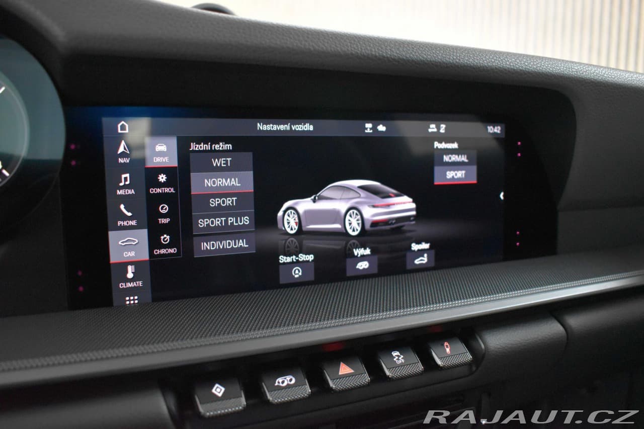 2019 Porsche 911 - 18