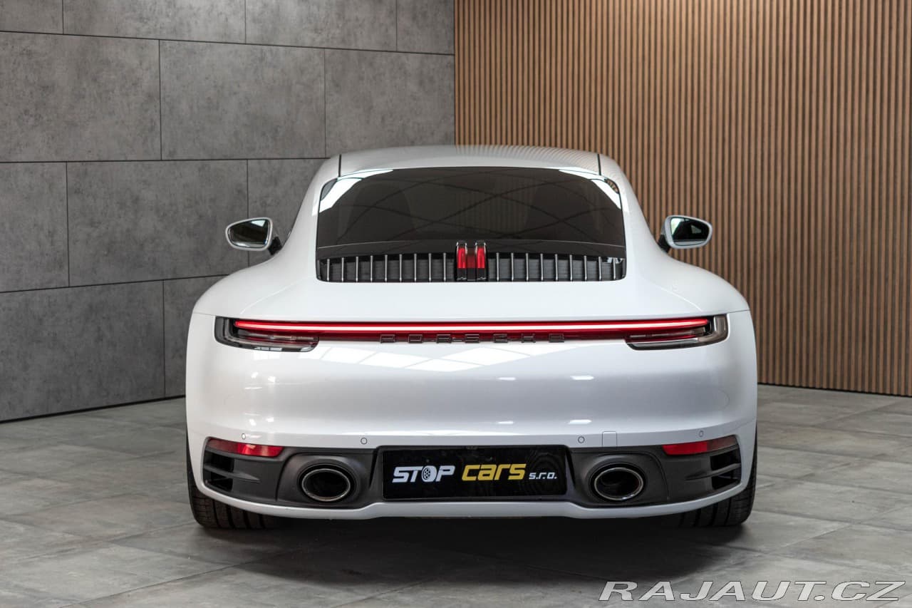 2019 Porsche 911 - 5