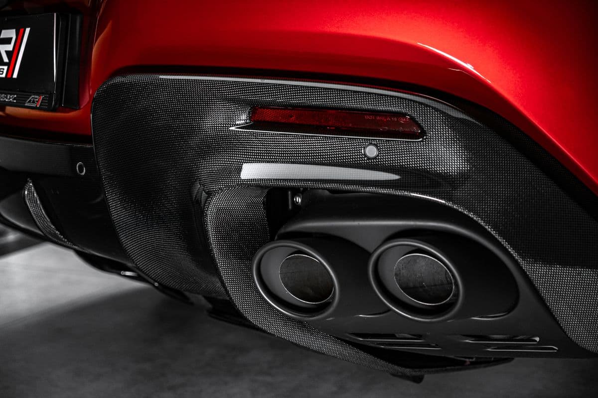 2024 Ferrari Purosangue - 6