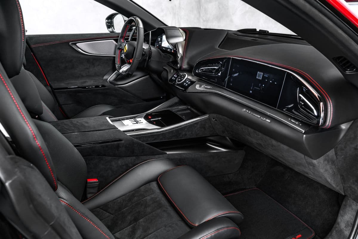 2024 Ferrari Purosangue - 8