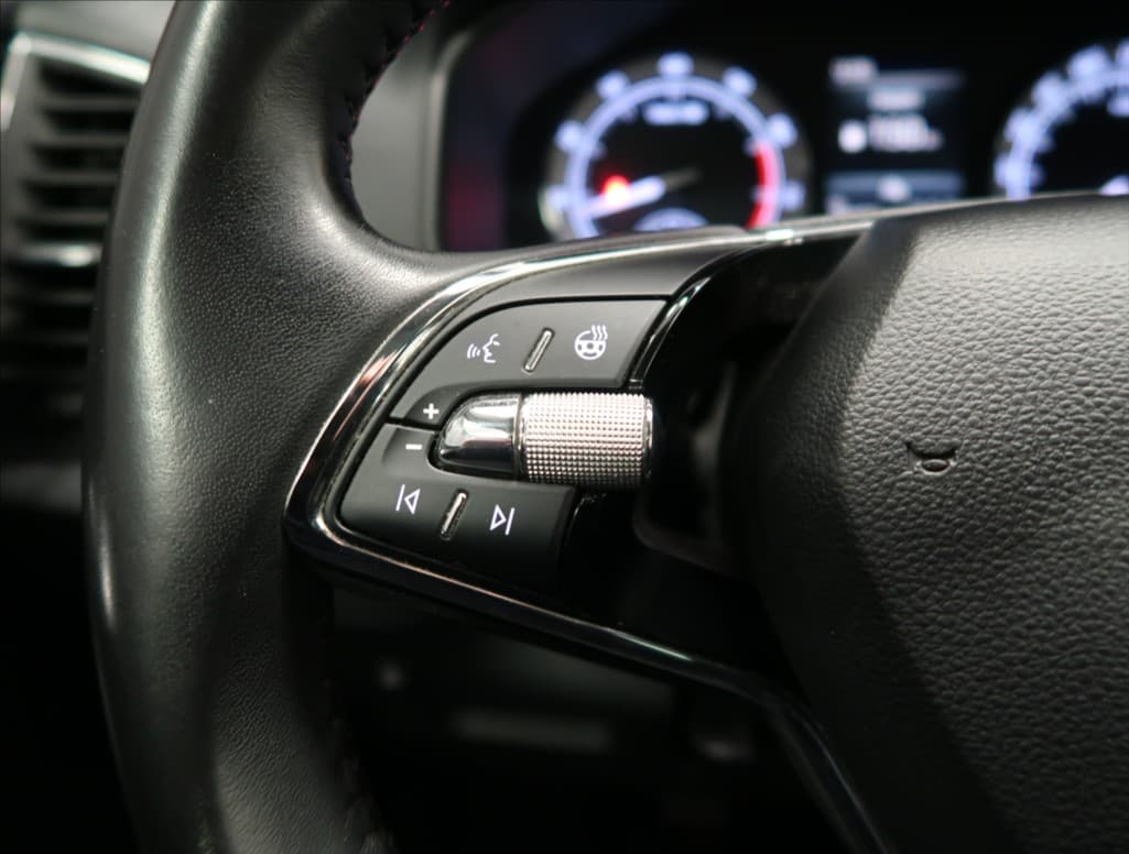 2022 Škoda Karoq - 13