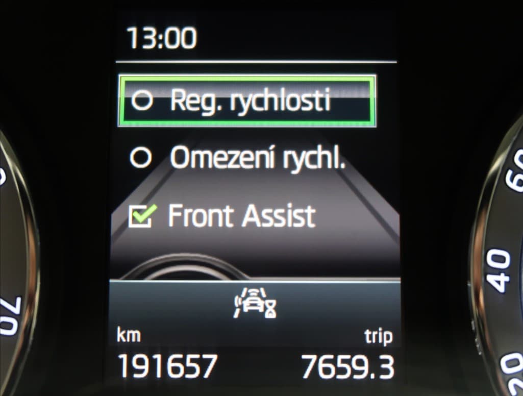 2022 Škoda Karoq - 16