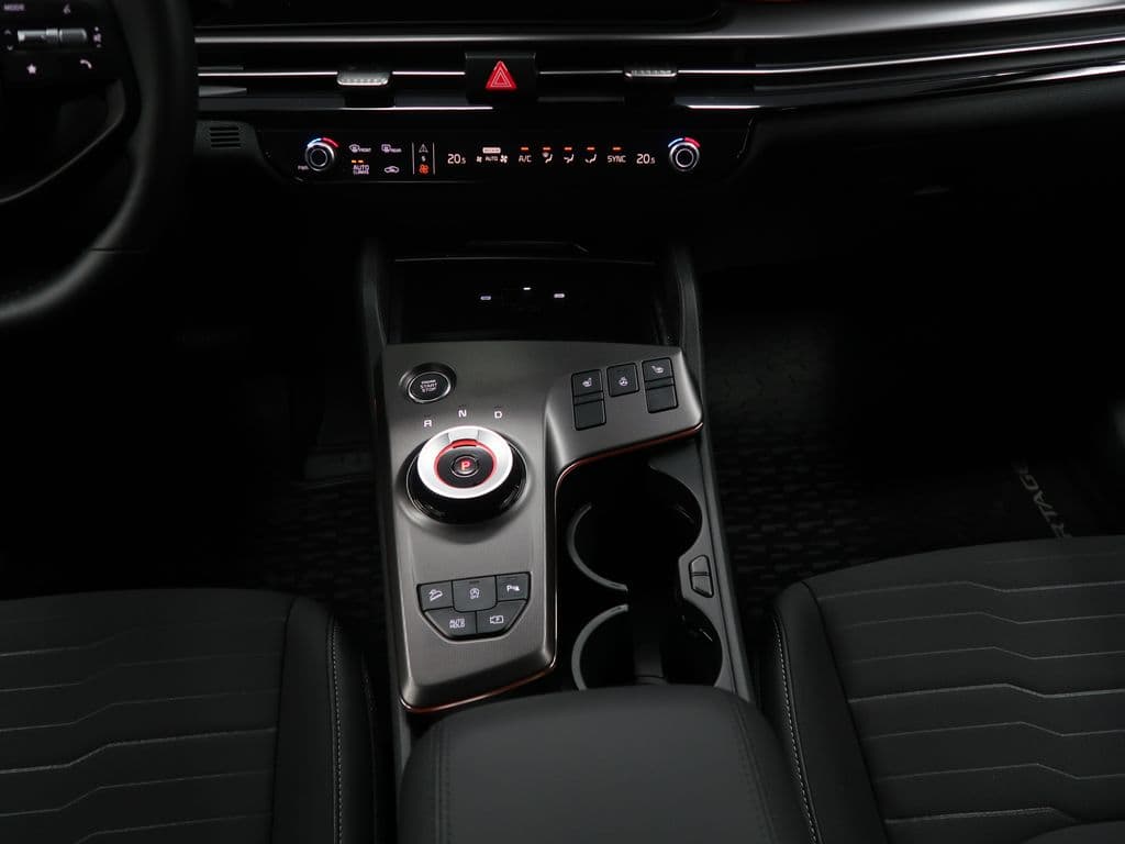 2025 Kia Sportage - 14