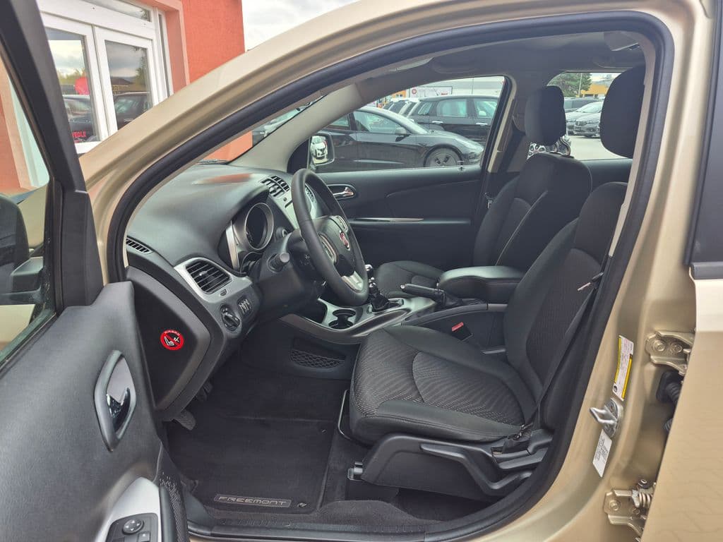 2012 Fiat Freemont - 11