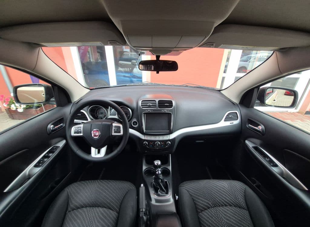 2012 Fiat Freemont - 19