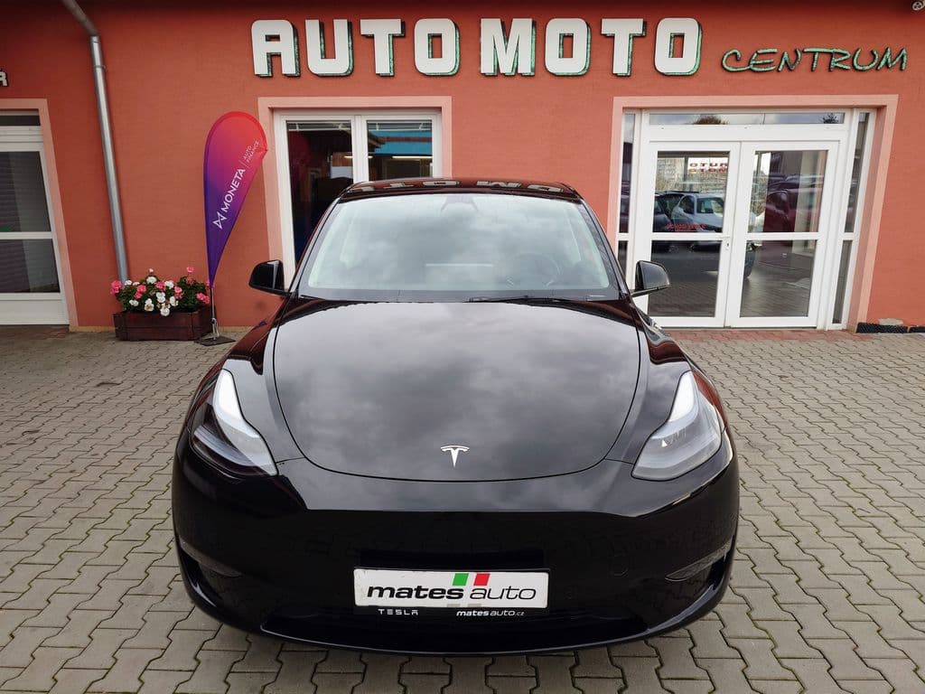 2022 Tesla Model Y - 7