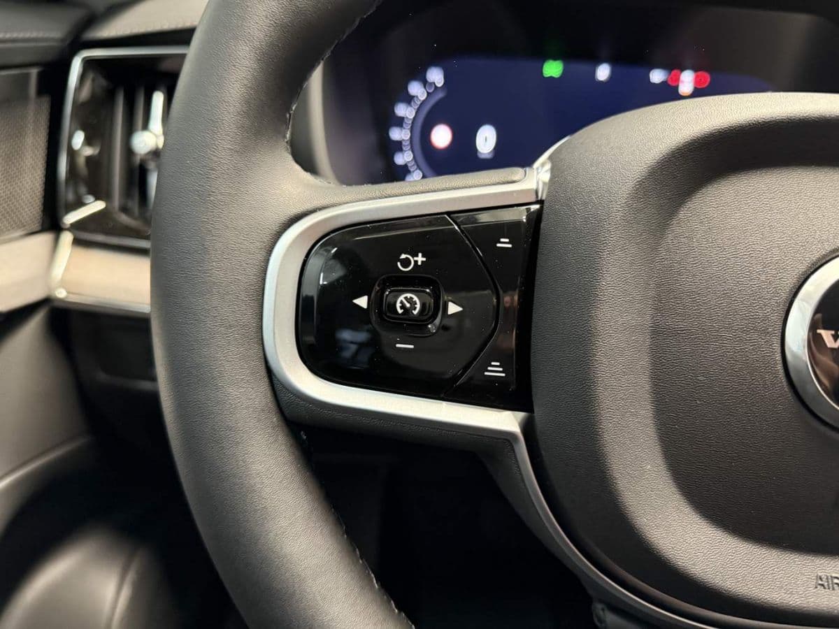 2026 Volvo Xc90 - 10