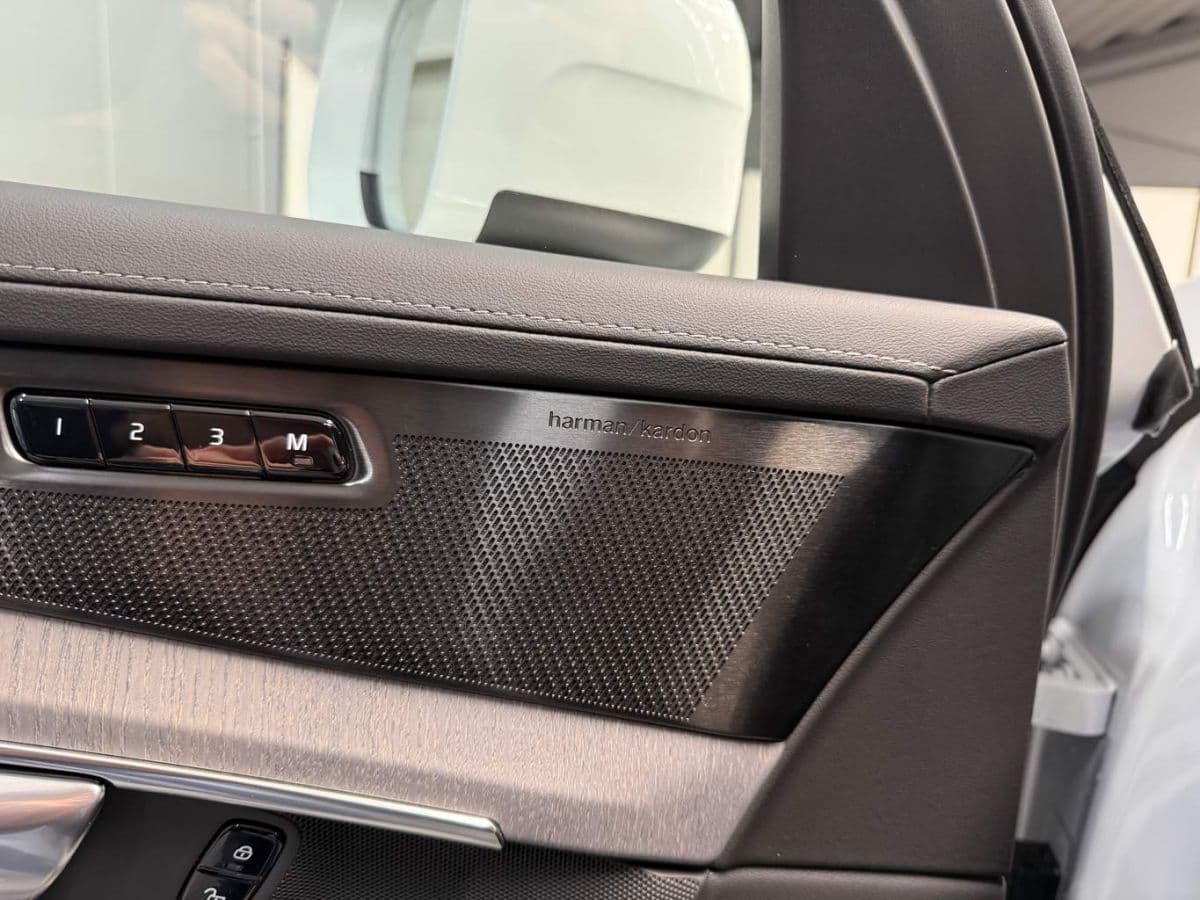 2026 Volvo Xc90 - 15