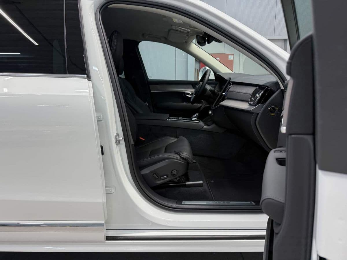 2026 Volvo Xc90 - 18