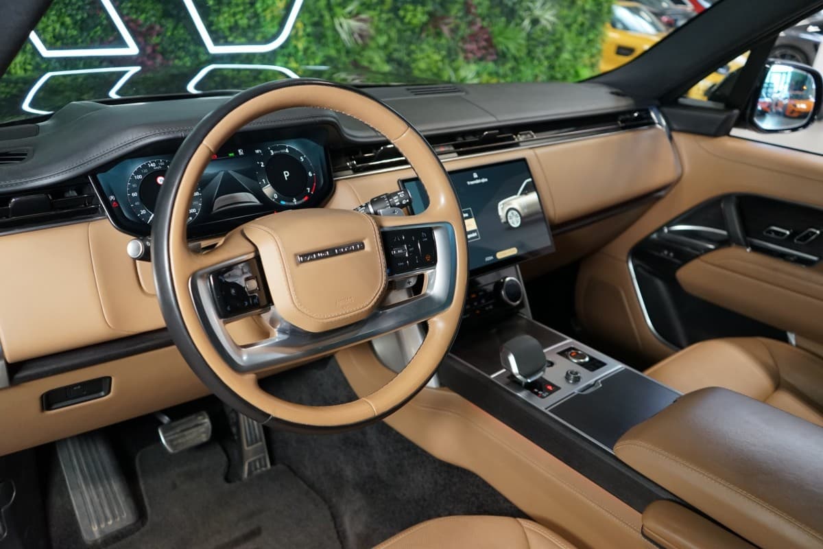 2023 Land Rover Range Rover - 10