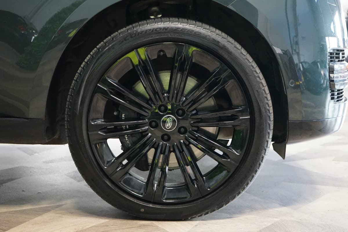 2023 Land Rover Range Rover - 9