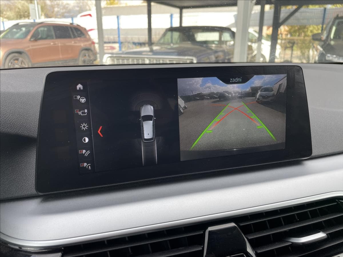 2018 BMW 5-Series - 20