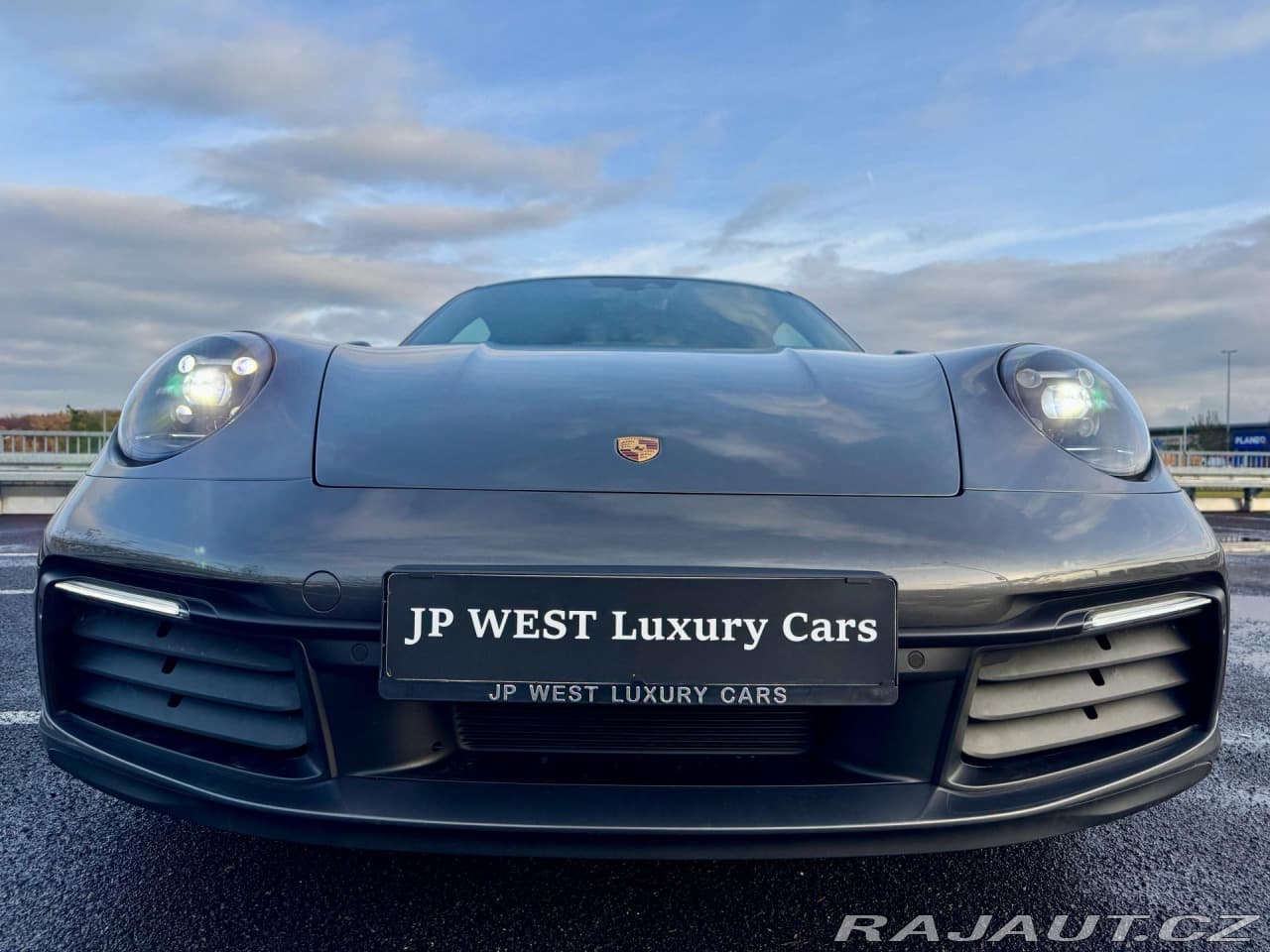 2020 Porsche 911 - 4