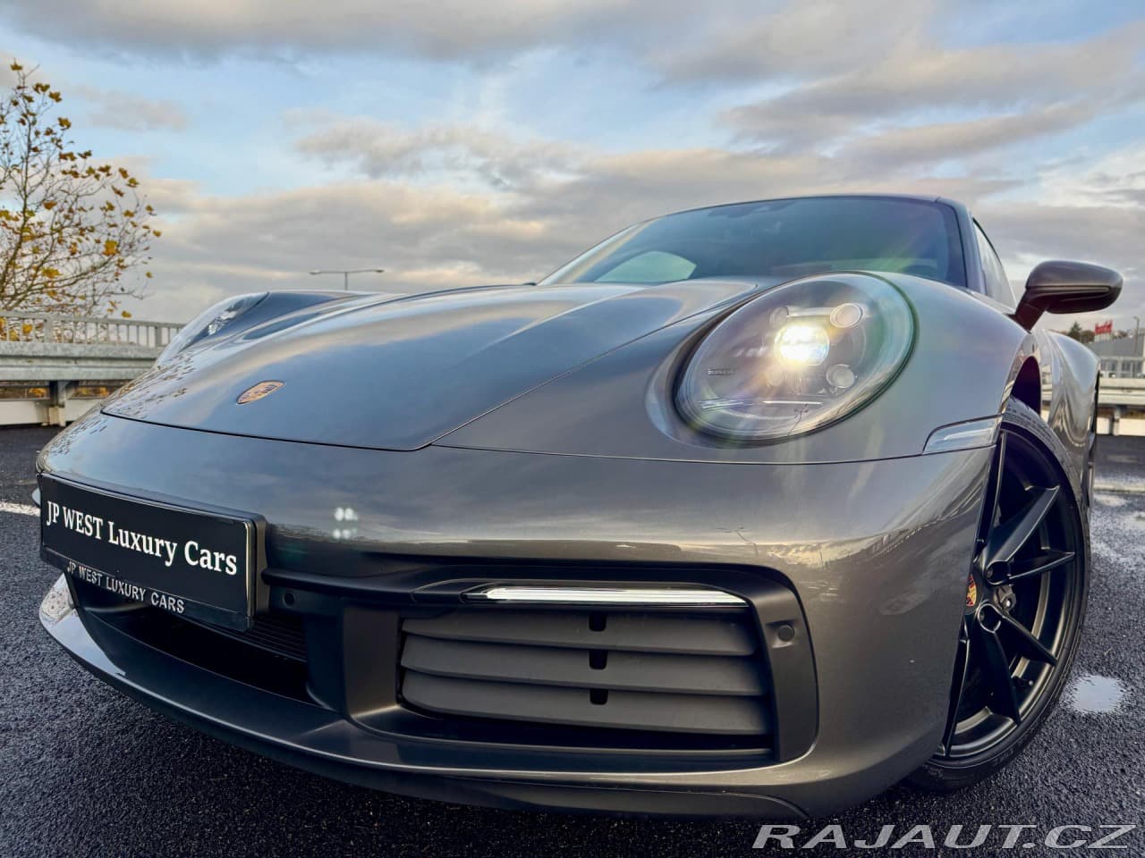 2020 Porsche 911 - 5