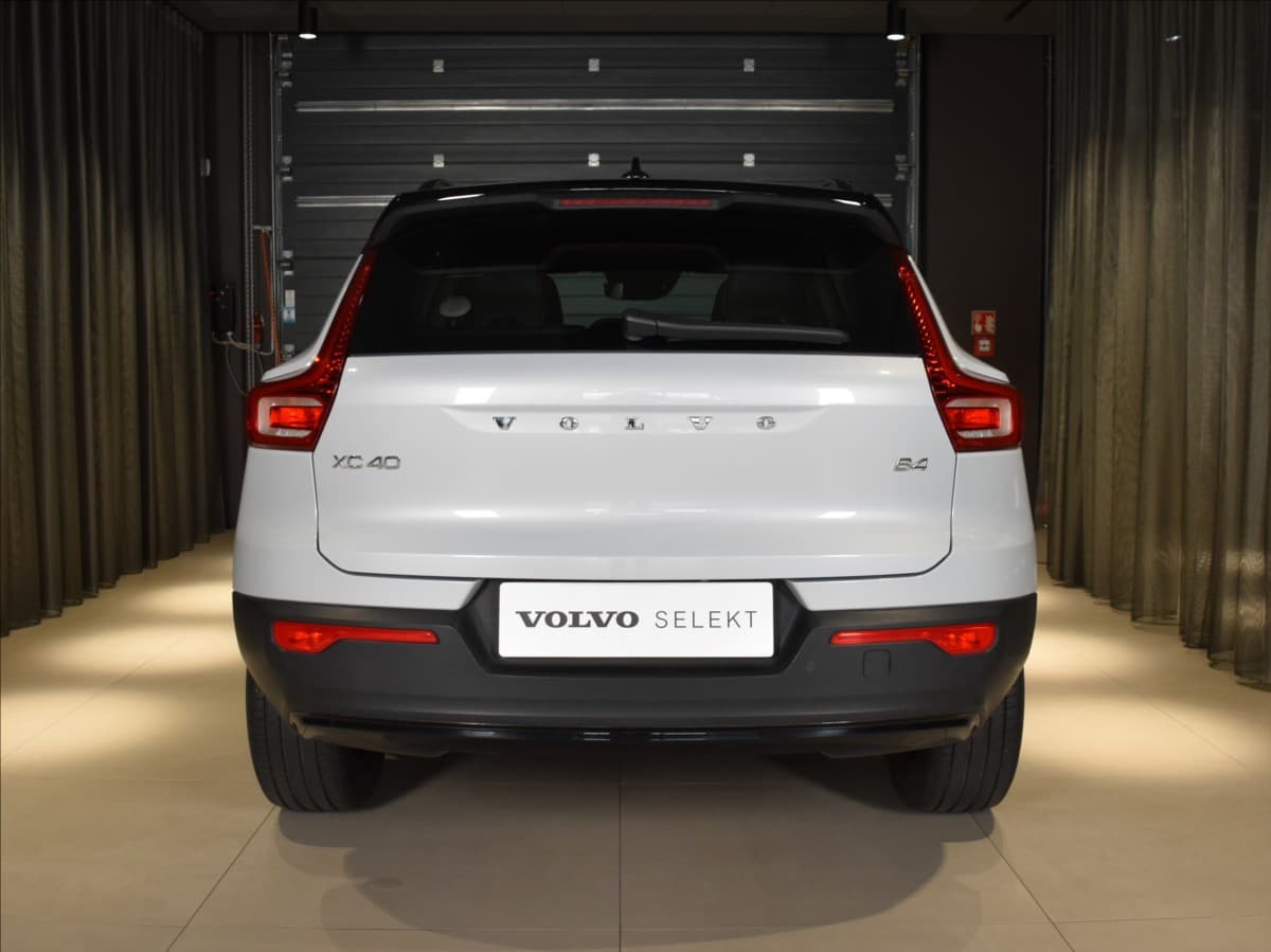 2021 Volvo XC40 - 5