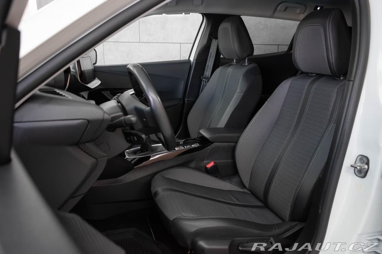 2022 Peugeot 2008 - 10