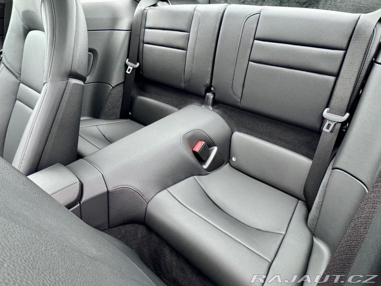 2022 Porsche 911 - 20