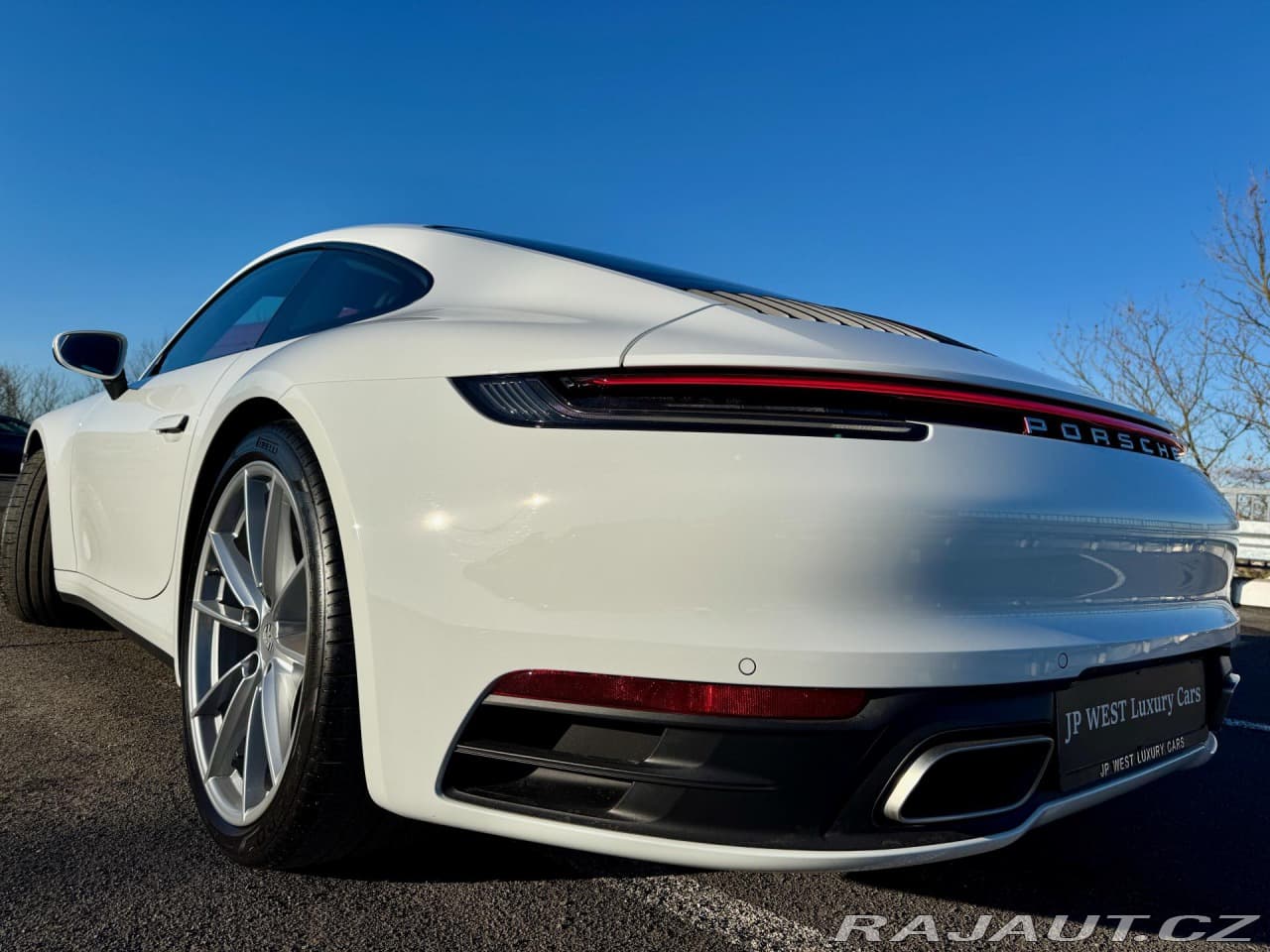 2022 Porsche 911 - 9