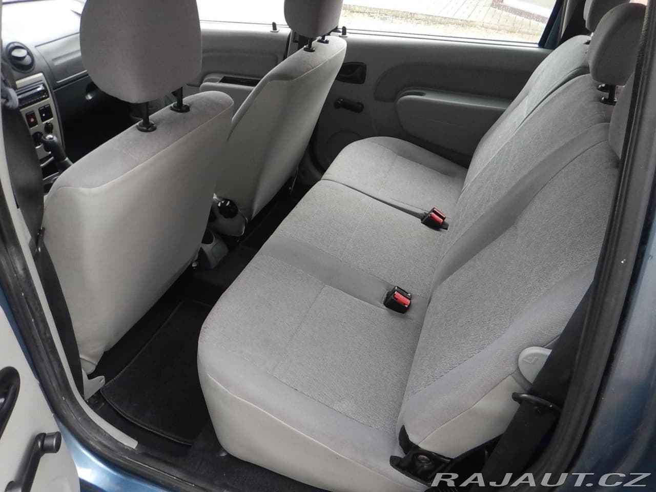 2008 Dacia Logan - 10