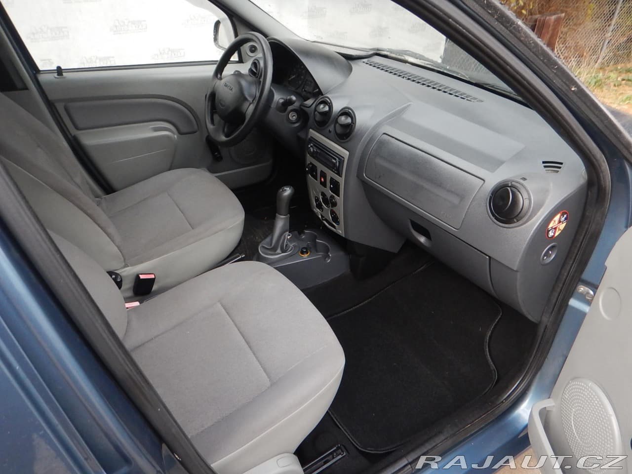 2008 Dacia Logan - 13