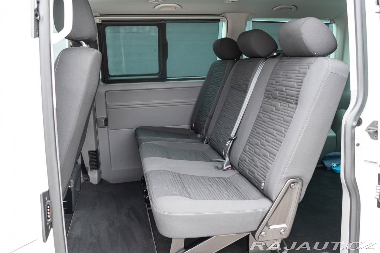 2020 Volkswagen Caravelle - 11