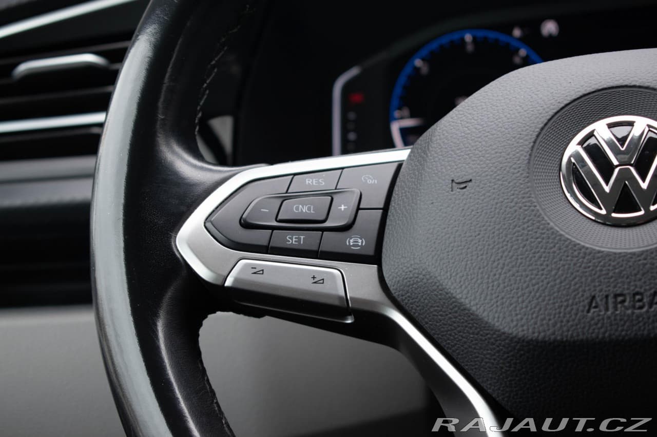 2020 Volkswagen Caravelle - 18