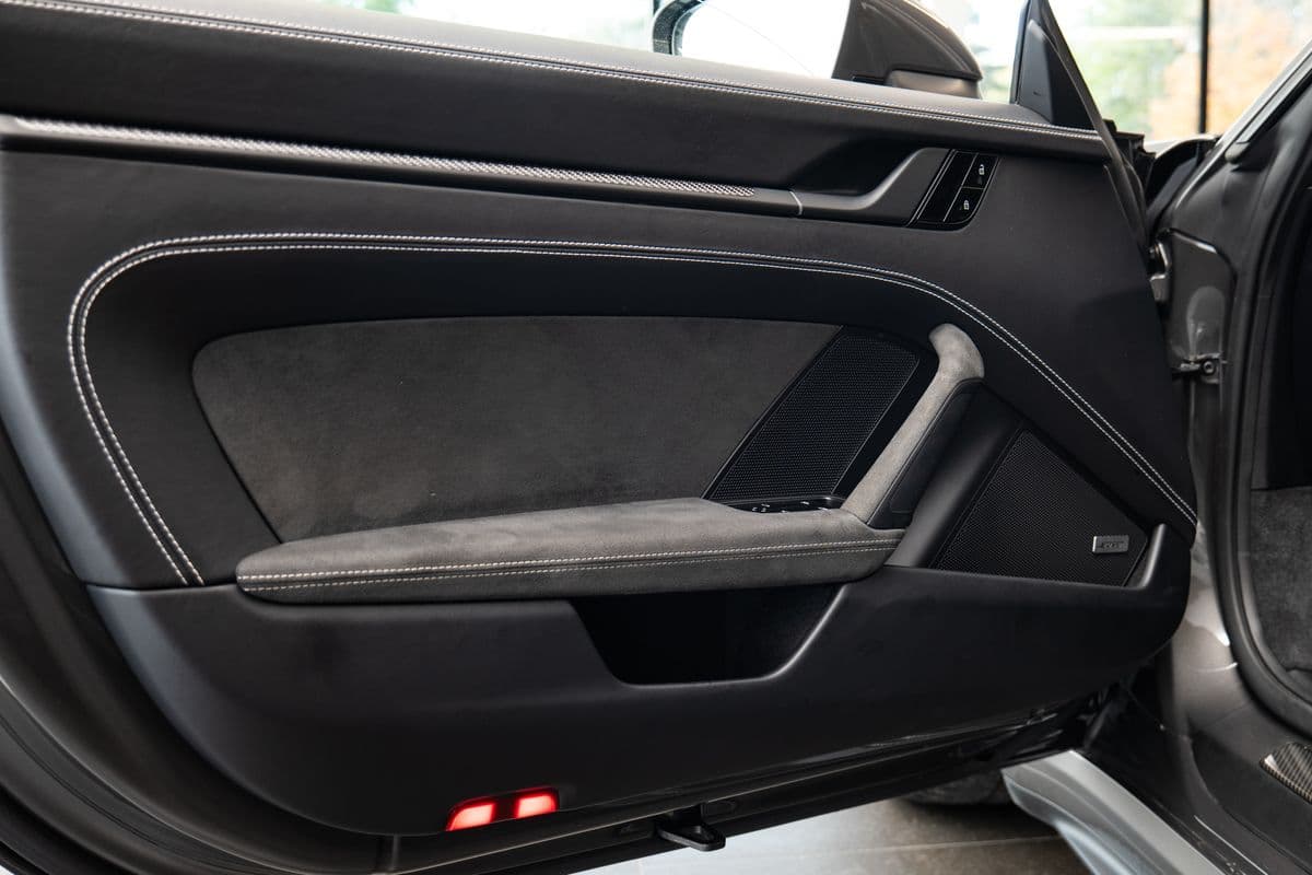 2021 Porsche 911 - 7