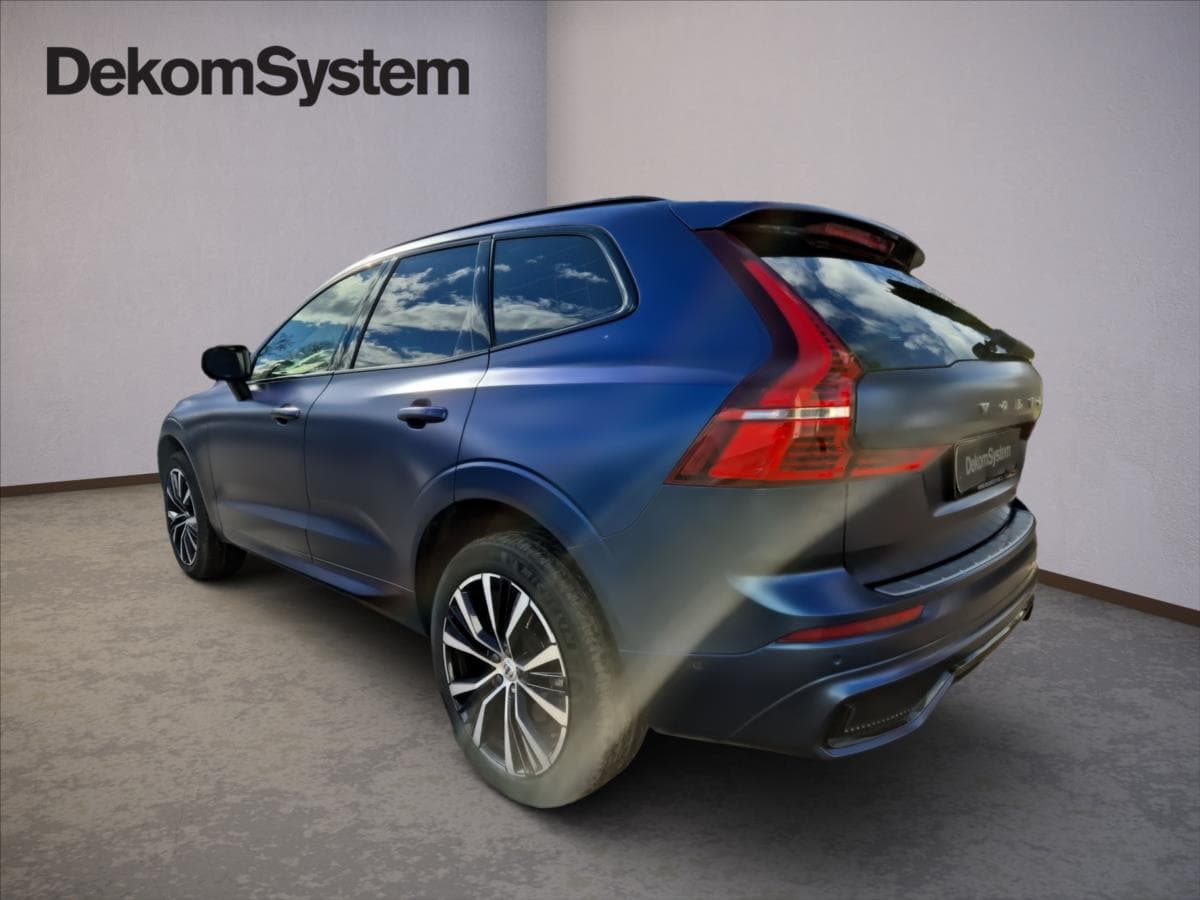 2022 Volvo XC60 - 4