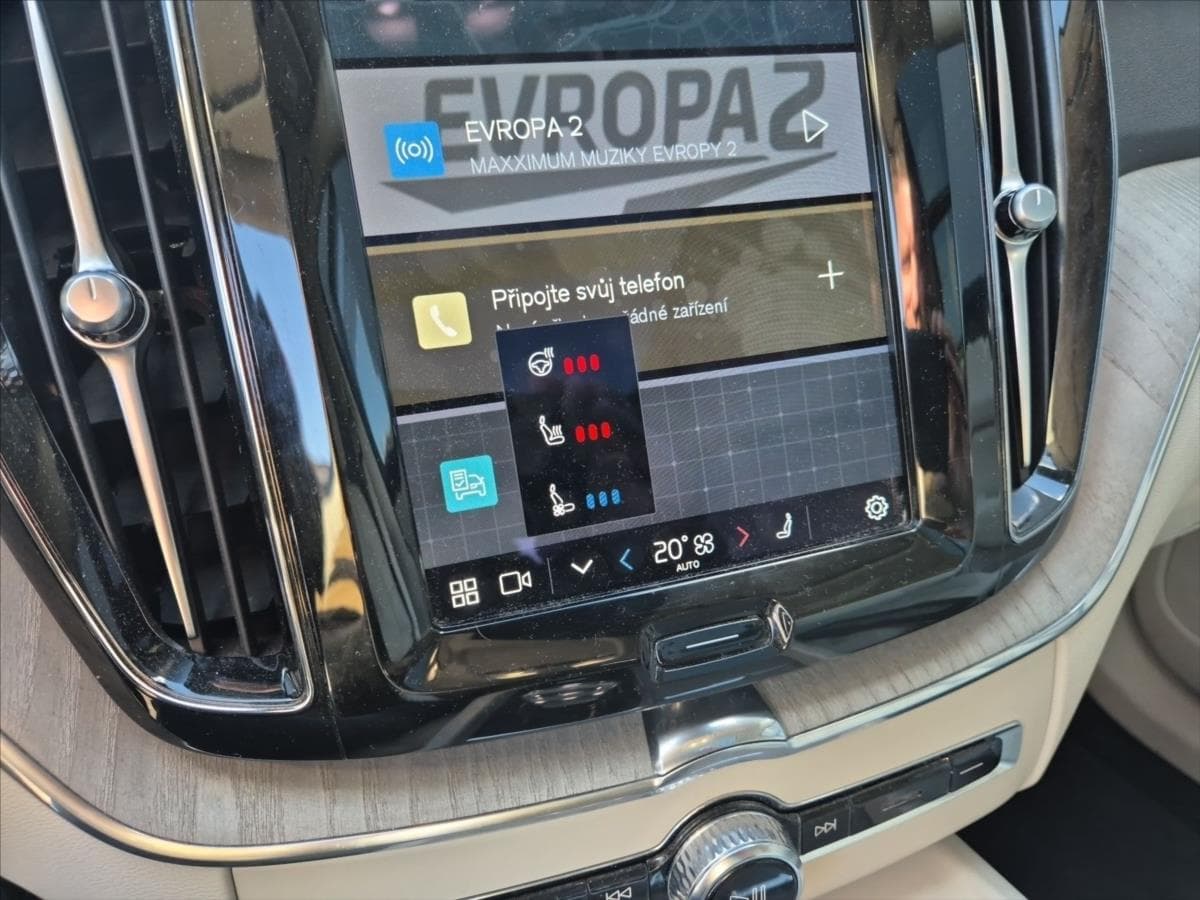 2022 Volvo Xc60 - 14