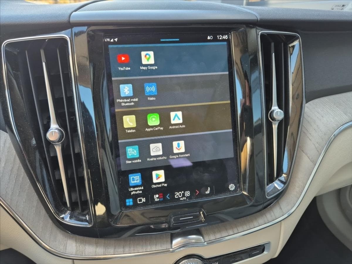 2022 Volvo Xc60 - 16