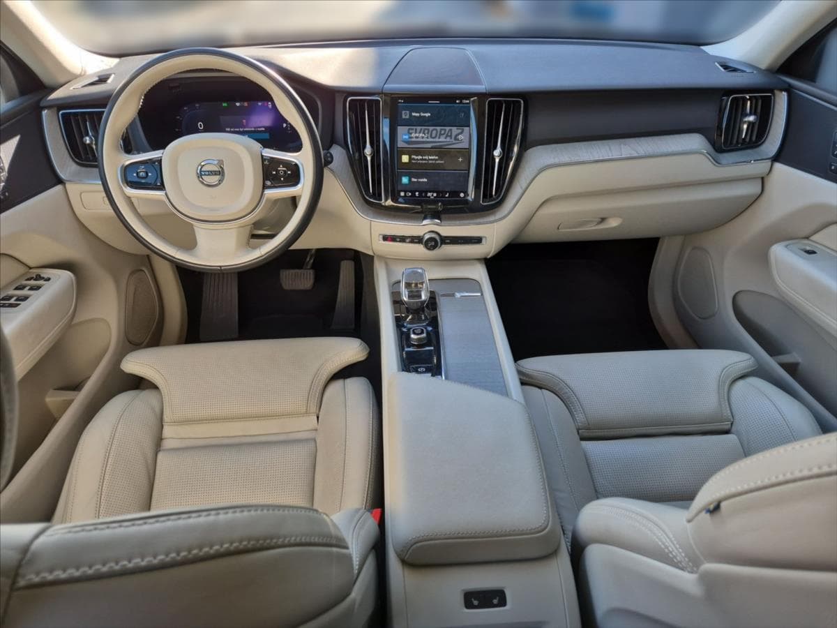 2022 Volvo Xc60 - 8