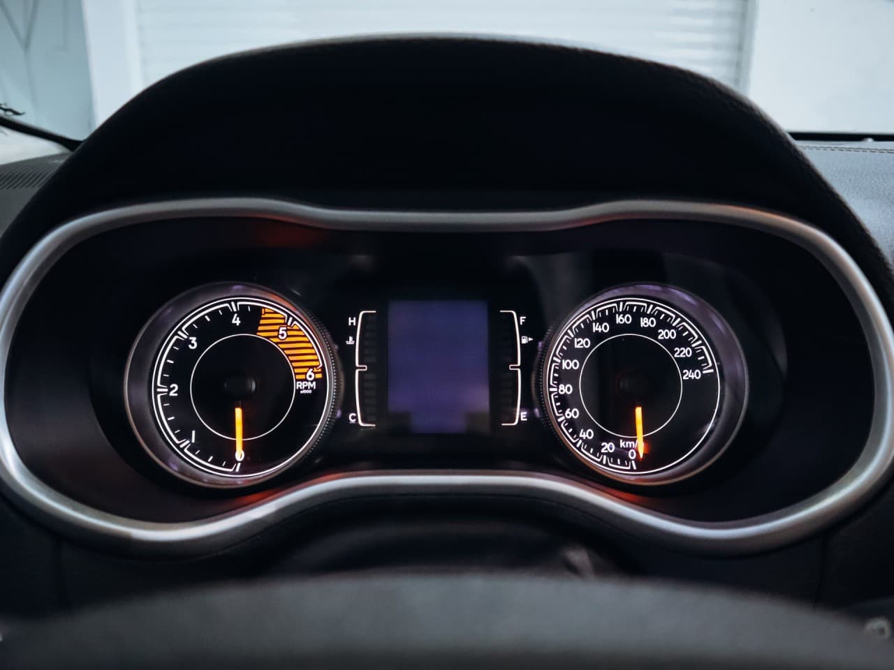 2019 Jeep Cherokee - 17