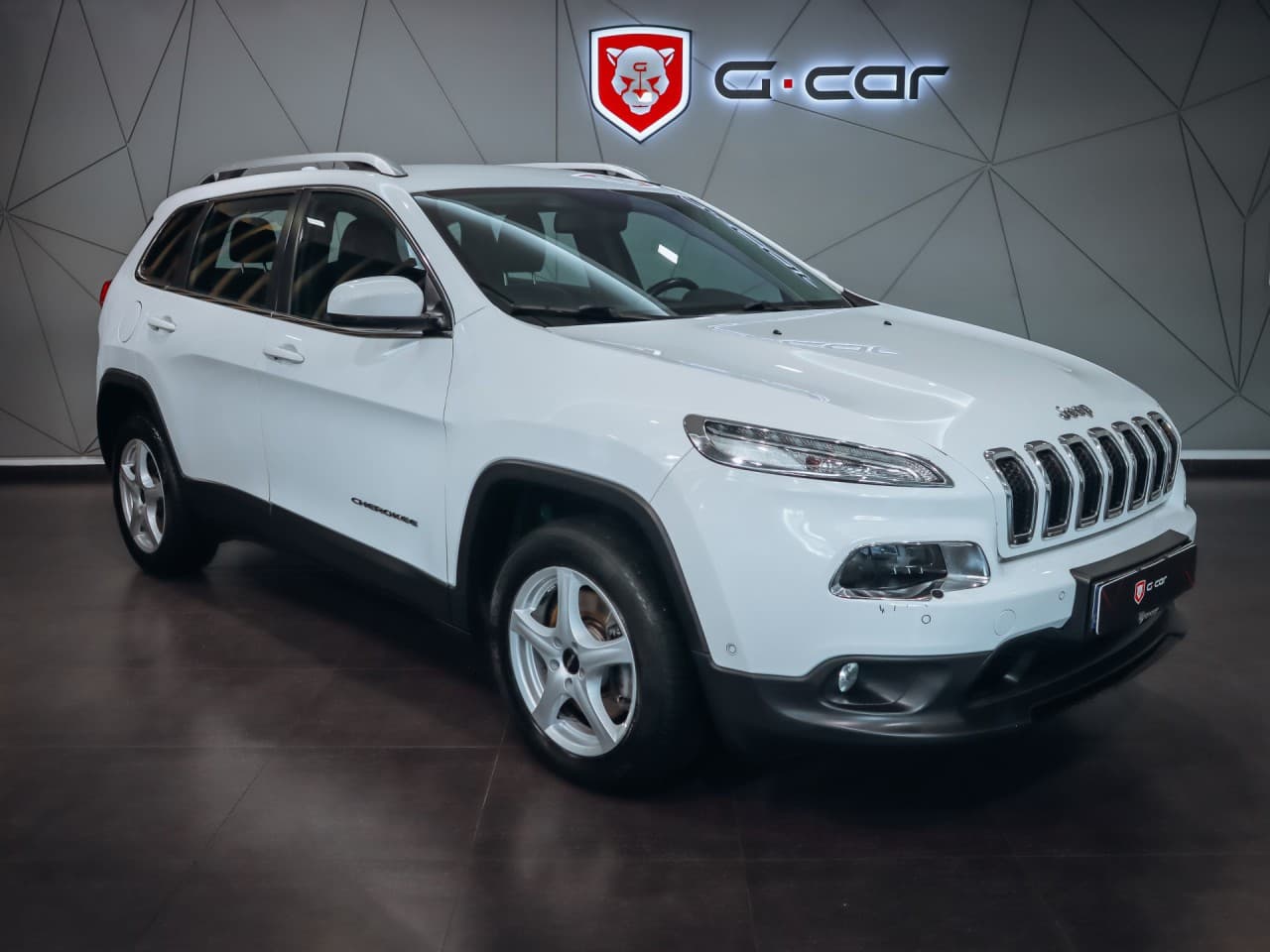 2019 Jeep Cherokee - 2