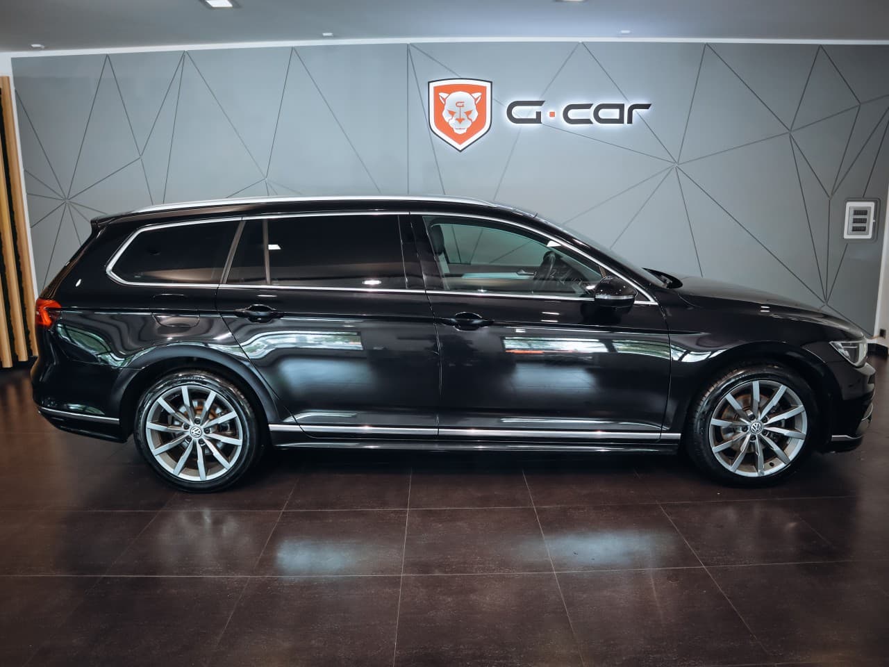 2018 Volkswagen Passat - 4