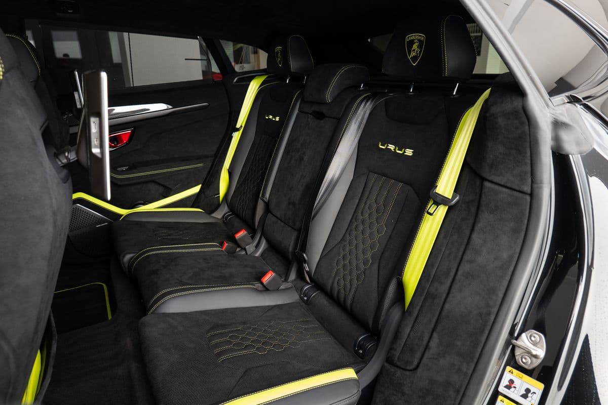 2025 Lamborghini Urus - 10