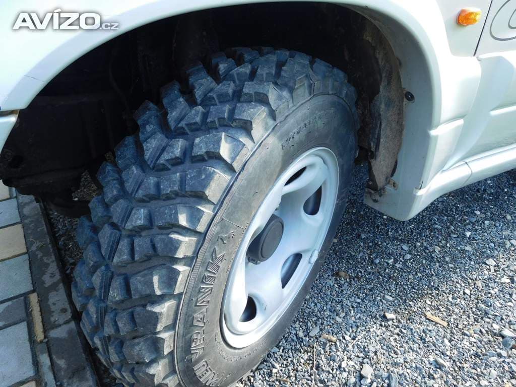 2001 Suzuki Grand - 7