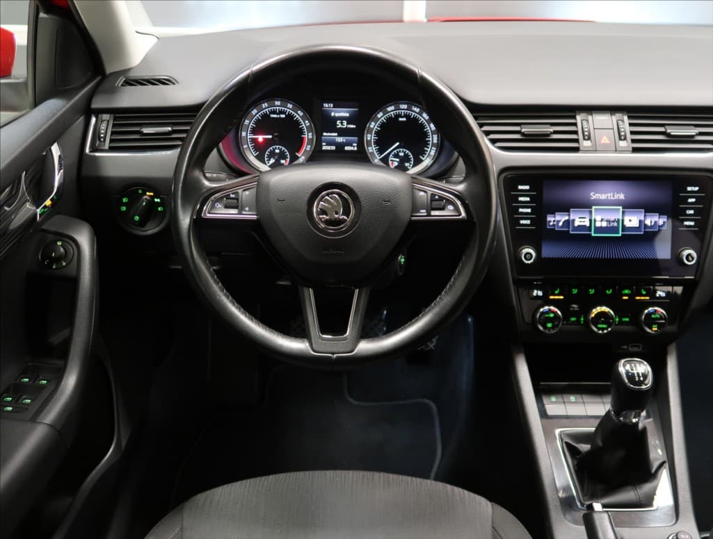 2018 Škoda Octavia - 10