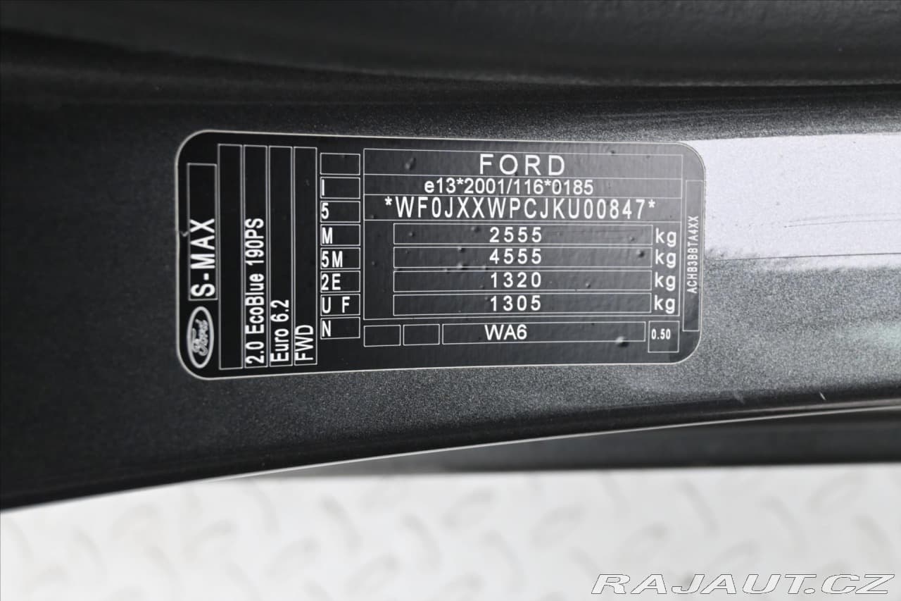 2020 Ford S-Max - 12