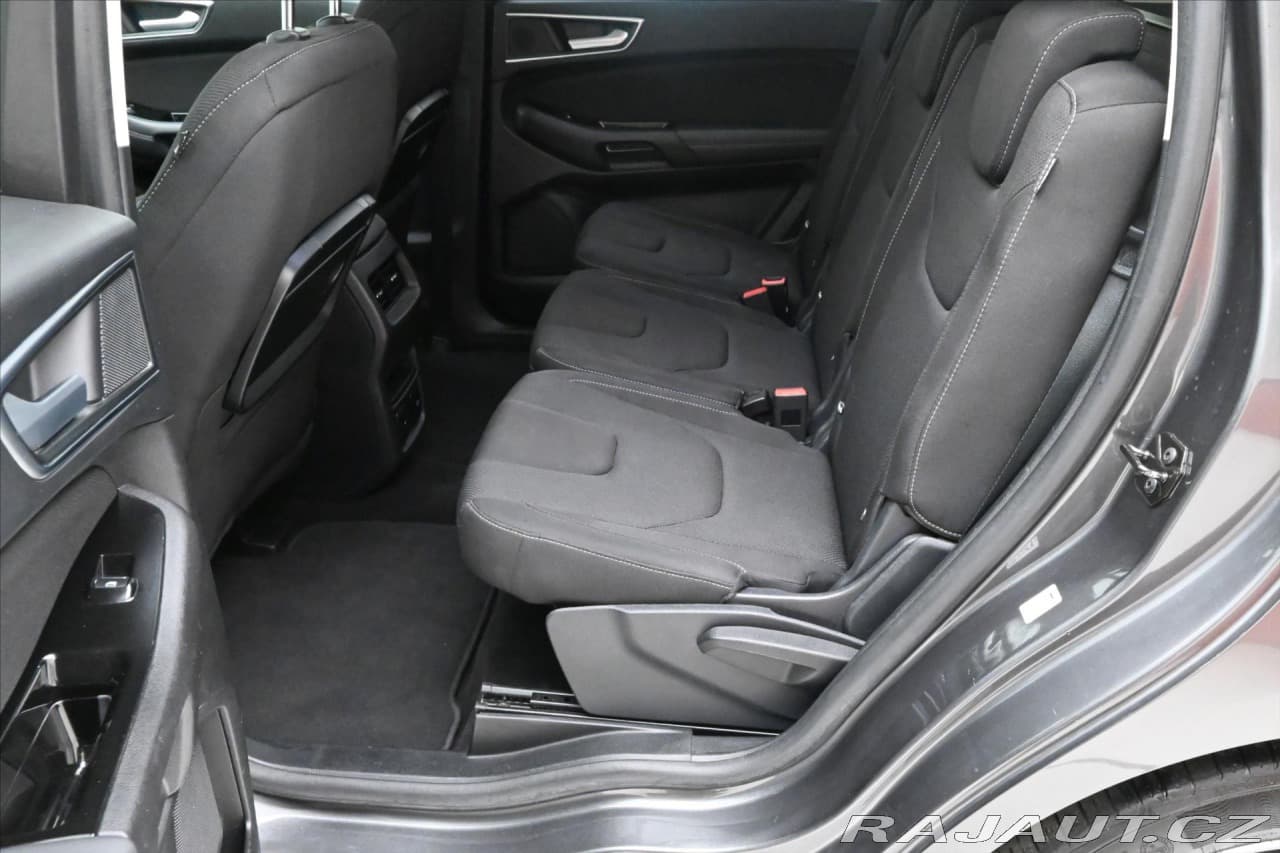 2020 Ford S-Max - 14