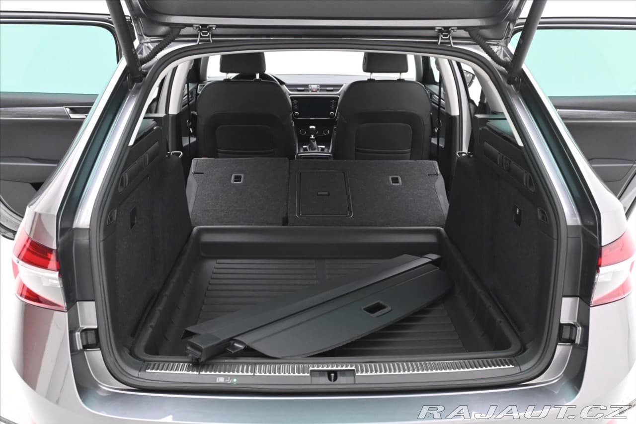 2022 Škoda Superb - 11