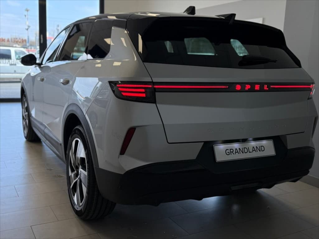 2025 Opel Grandland - 4