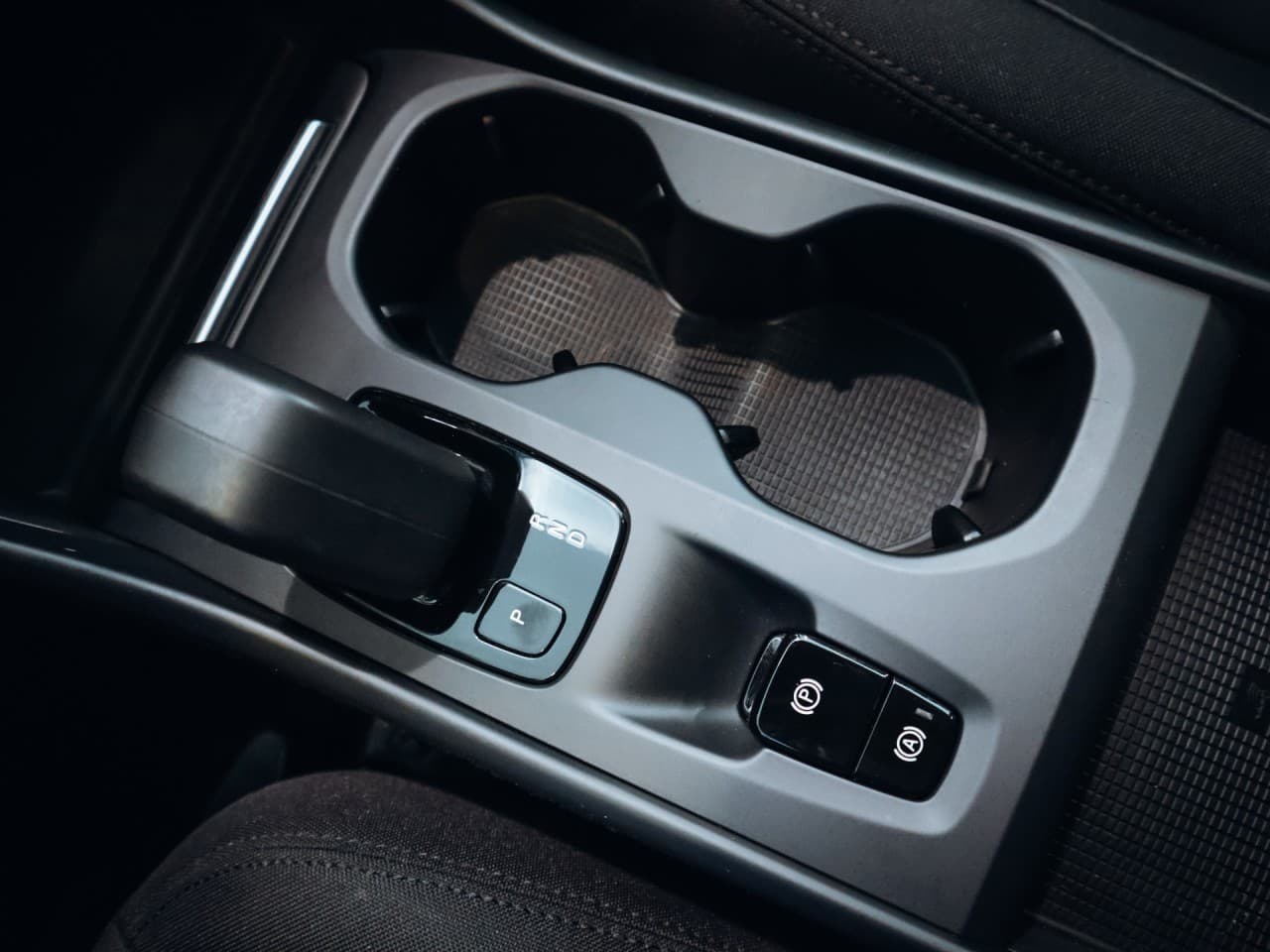 2021 Volvo Xc40 - 16